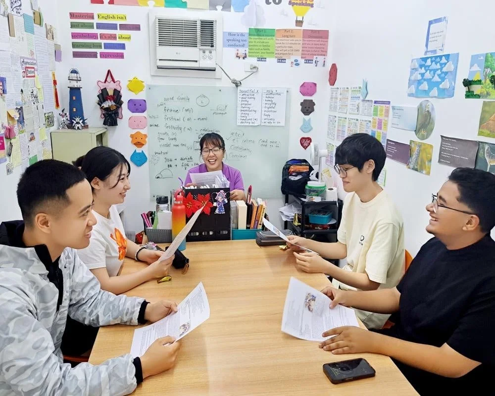 CG Academy Sparta Campusでの少人数制グループ学習