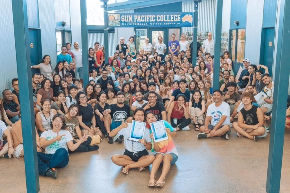 SUN PACIFIC COLLEGEの集合写真