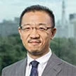 窪田朋一郎氏