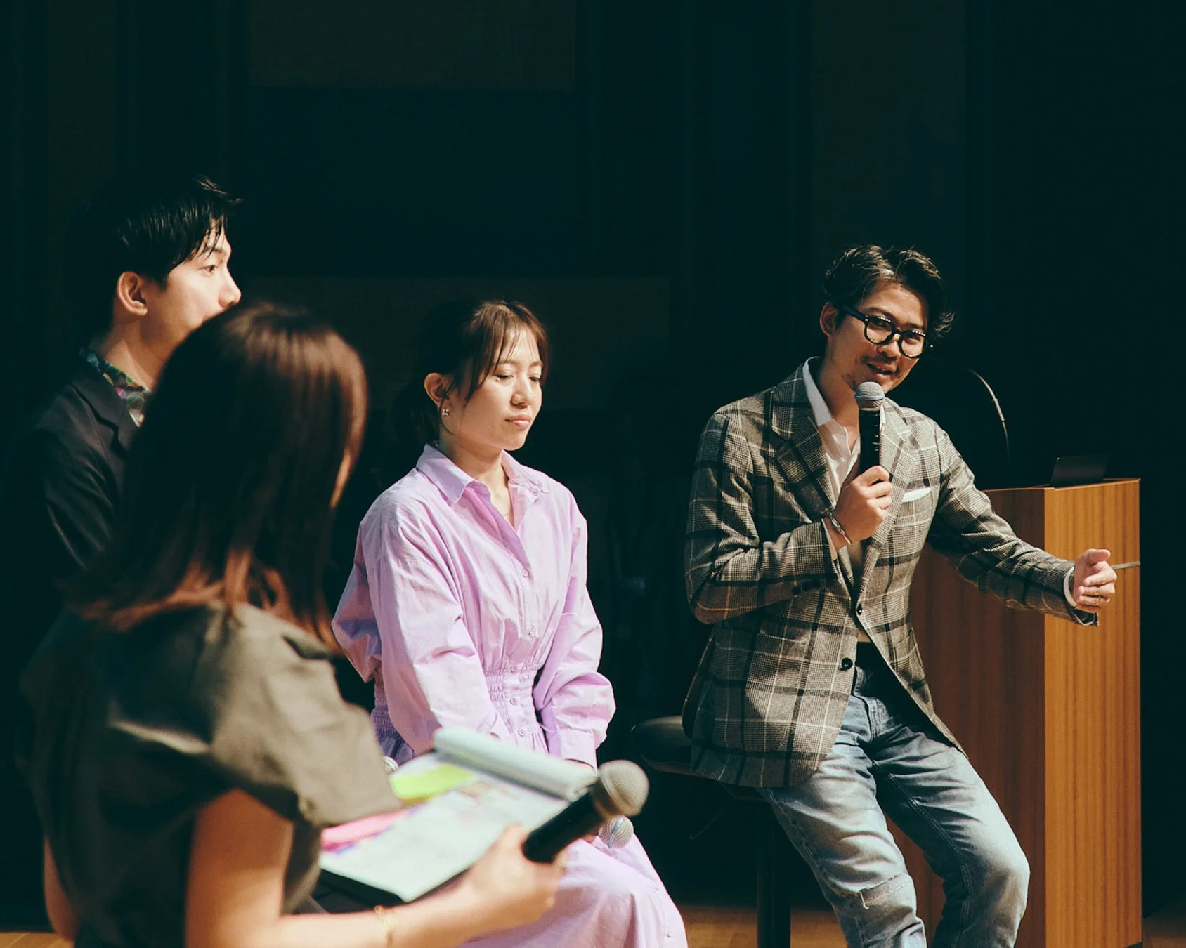 トークセッションの様子