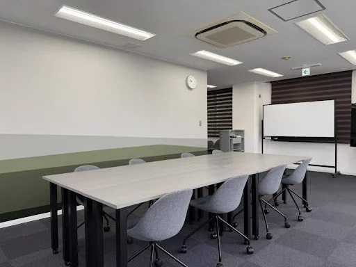 モダンな会議室