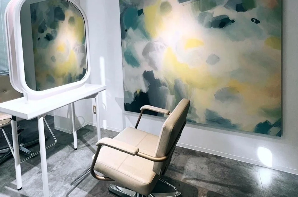 美容室またはサロンのモダンな空間