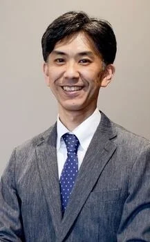 小島崇氏