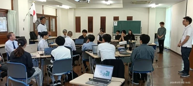 教室での講義風景