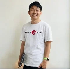 吉井 慎人 氏