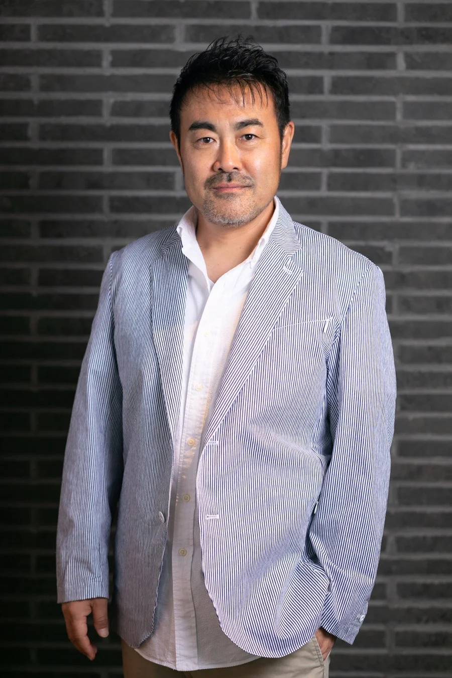 鈴木 一泰 氏