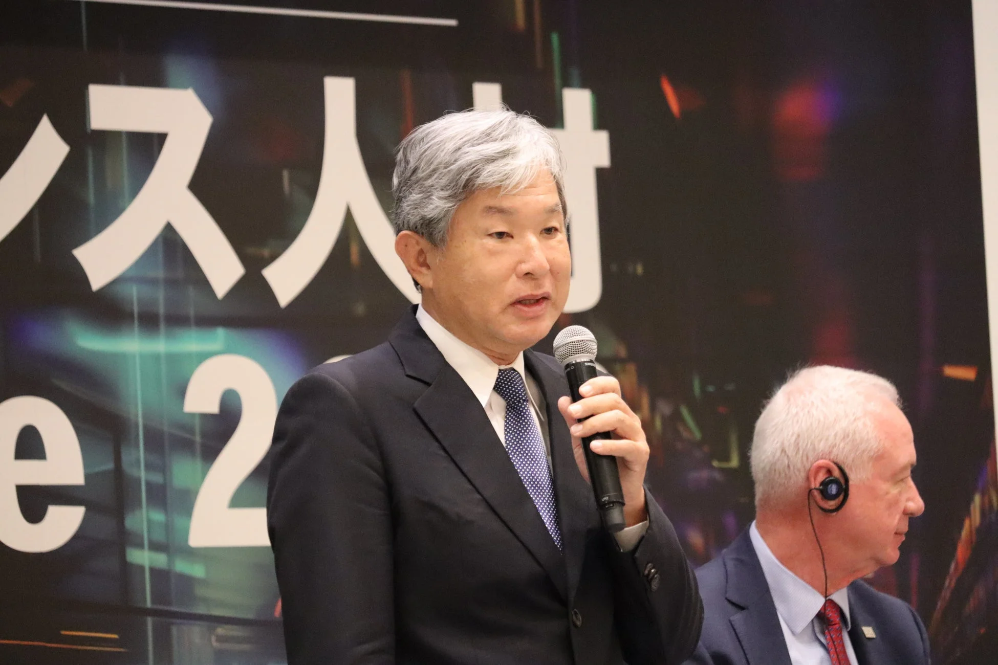 石橋善一郎氏