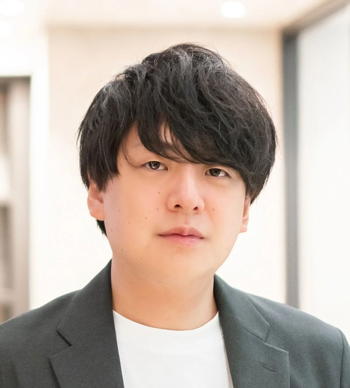 各務 貴仁