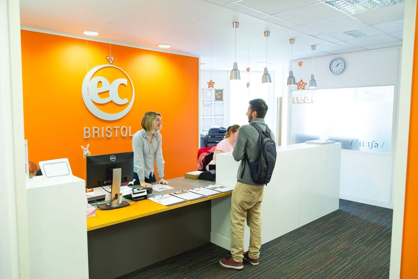EC Bristolの受付