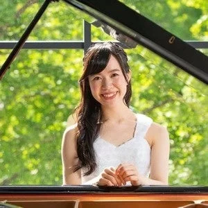 三重野奈緒先生