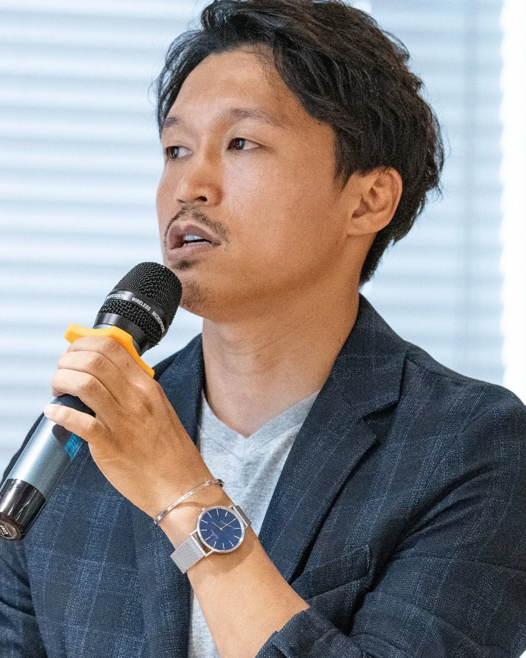 小林亮平氏