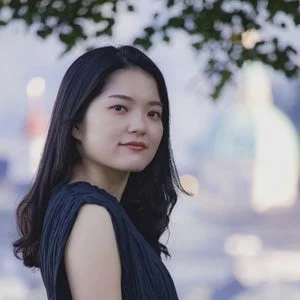 坂本麻衣先生
